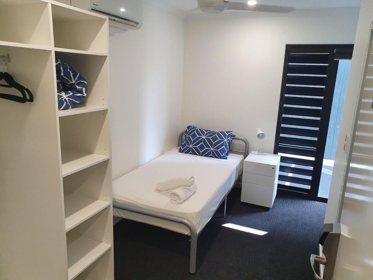 Hostel Mihaven Shared Living - Martyn St Cairns Exterior foto