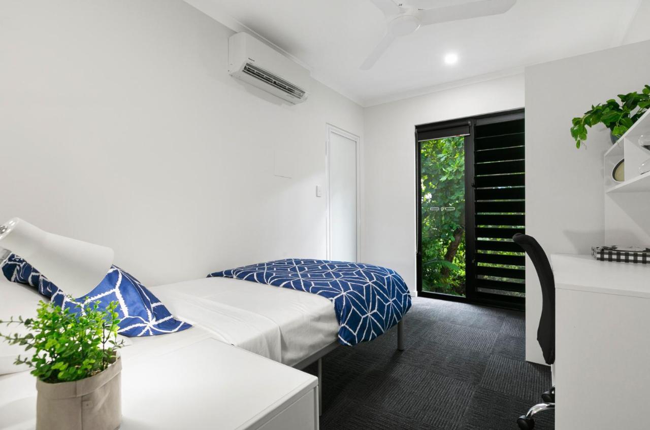 Hostel Mihaven Shared Living - Martyn St Cairns Exterior foto